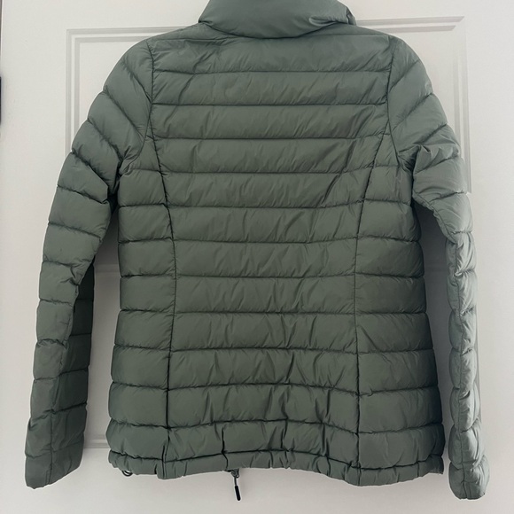 Green Puffer Jacket - Picture 3 of 3